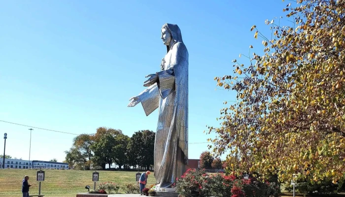 Holy Spirit Roman Catholic Church -  Address - New Castle