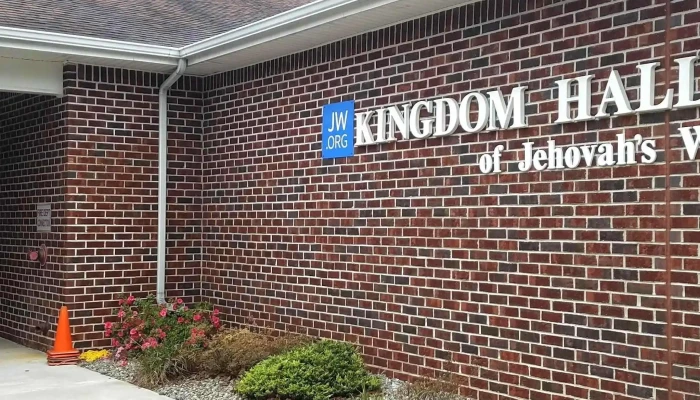 Kingdom Hall Of Jehovahs Witnesses Bear - Bear