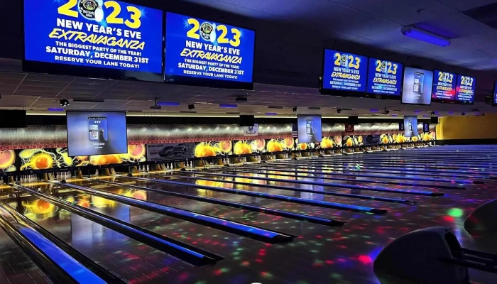 Mid County Lanes And Entertainment -  By Owner - Middletown